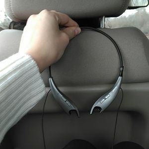 Wireless Bluetooth headphones